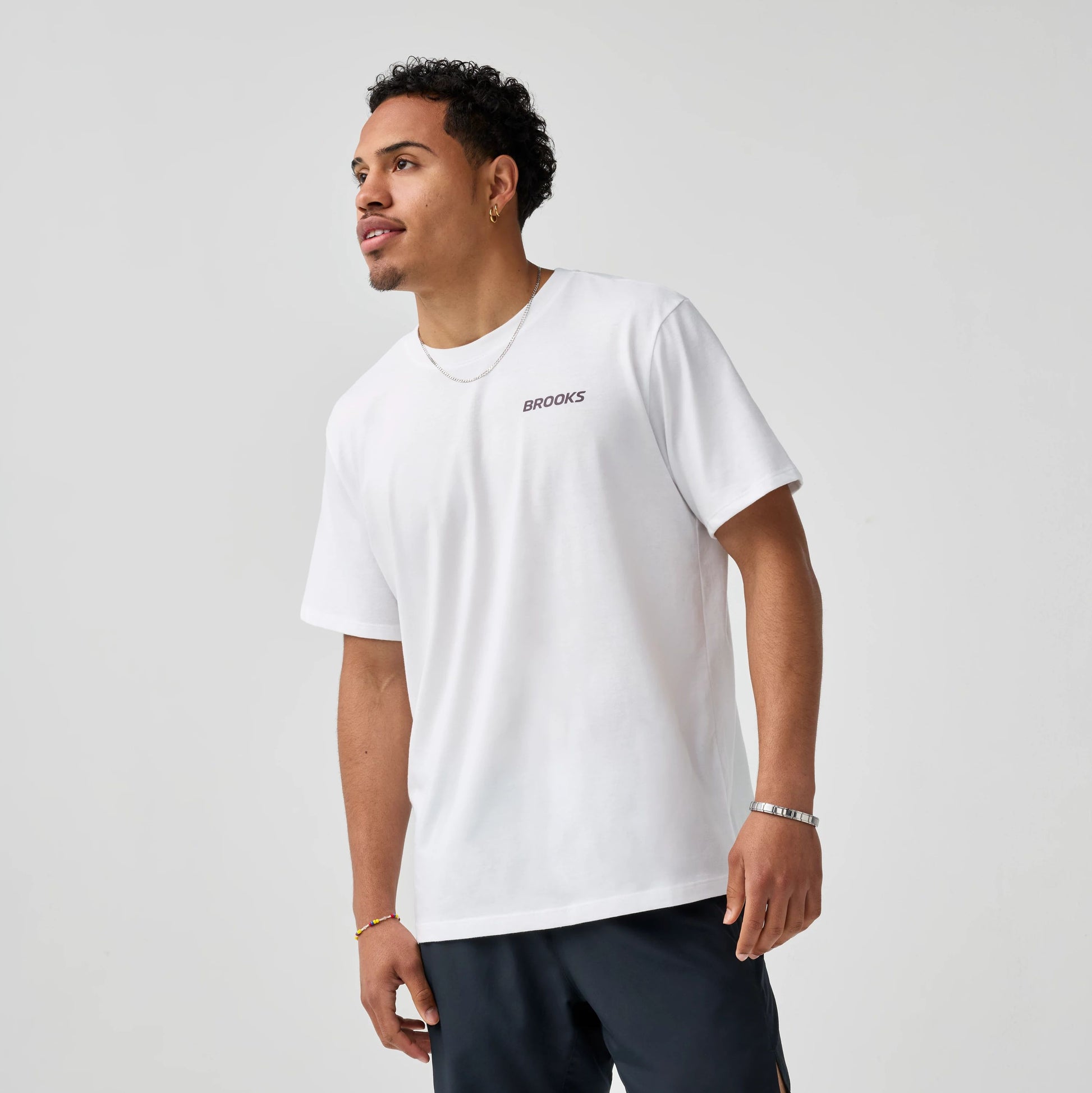 MEN'S GRAPHIC SHORT SLEEVE