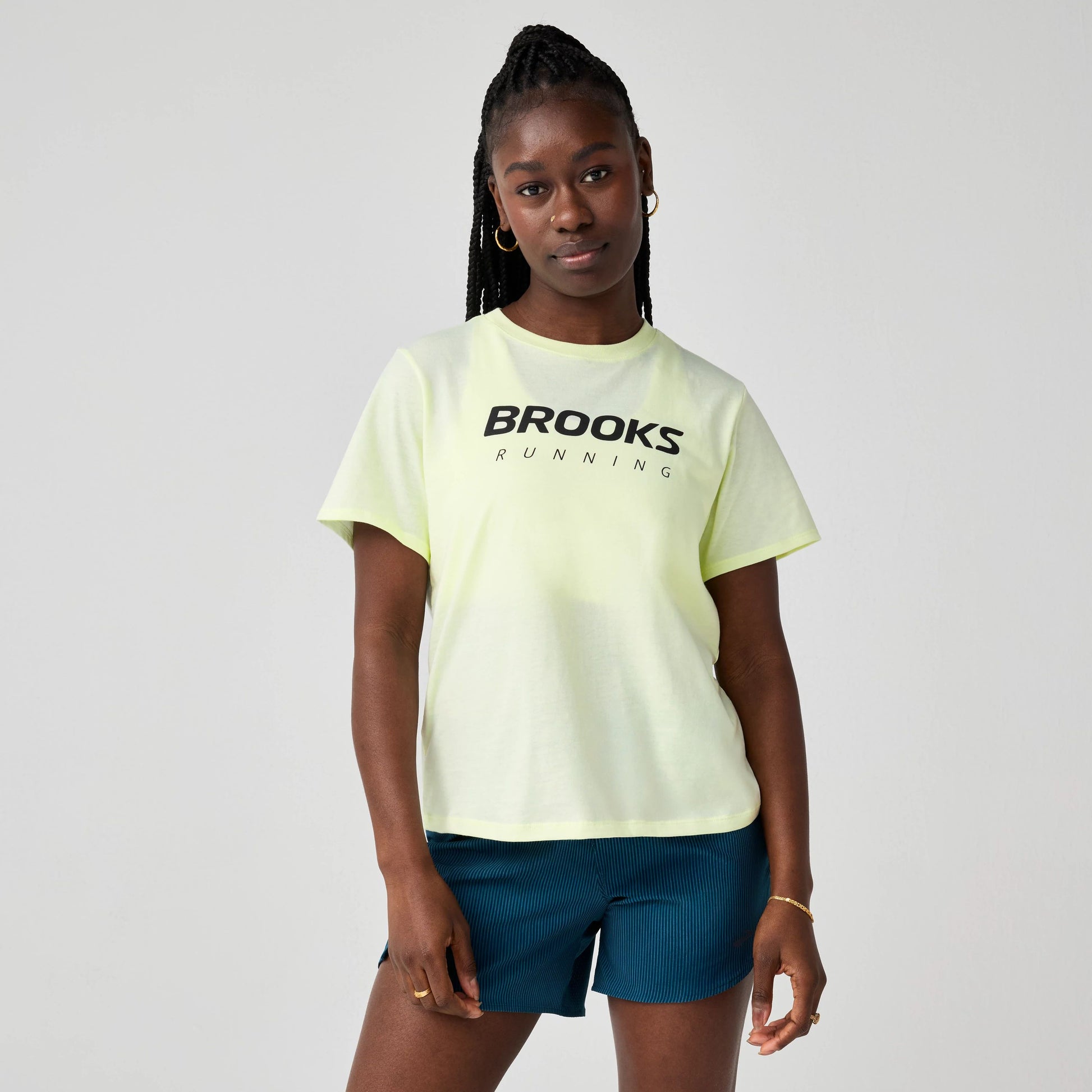 WOMEN'S GRAPHIC SHORT SLEEVE