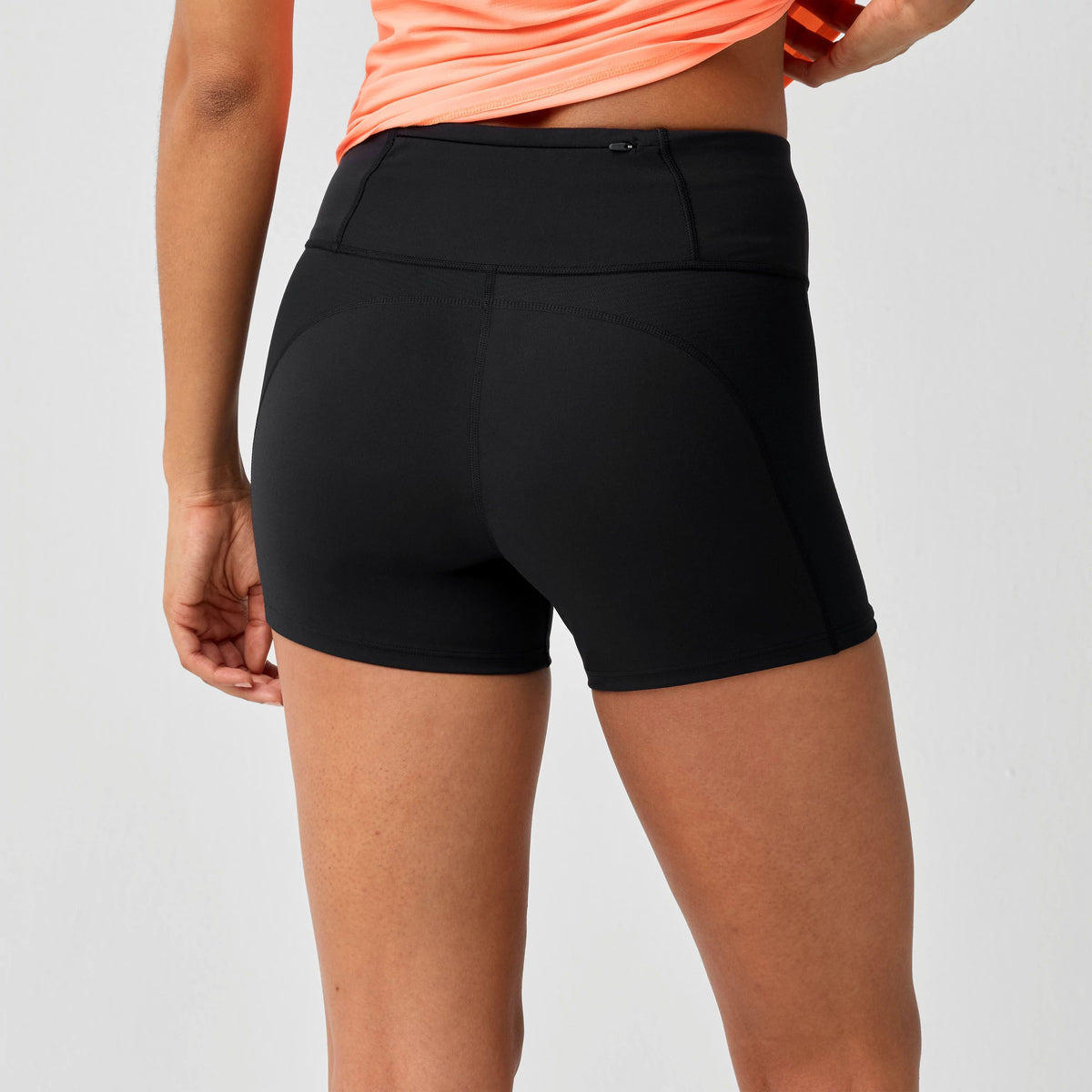 WOMEN'S DASH COOLING SHORT